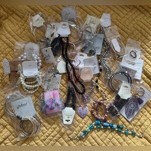 Fashion jewelry lot